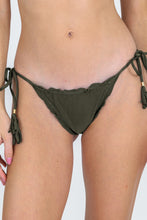 Cargar imagen en el visor de la galería, Gallery: Rio De Sol Bragas Bottom Croco Frufru-Comfy