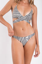 Cargar imagen en el visor de la galería, Image 09: Rio De Sol Sostén Top Collage Kate