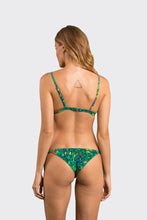 Cargar imagen en el visor de la galería, Model Back: Rio De Sol Conjunto Set Wilds Tri-Fixo Cheeky-Tie