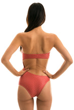 Cargar imagen en el visor de la galería, Model Back: Rio De Sol Una Pieza Body Kiwanda Madras Rio