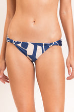 Cargar imagen en el visor de la galería, Gallery: Rio De Sol Bragas Bottom Pottery Mel