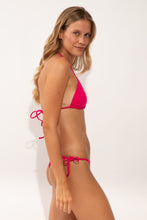 Cargar imagen en el visor de la galería, Image 03: Wednesday In Hawaii By Rio De Sol Conjunto Set Guava Kauai Kaleia