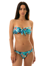 Cargar imagen en el visor de la galería, Model Front: Rio De Sol Bragas Bottom Isla Band Comfort