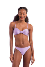 Cargar imagen en el visor de la galería, Model Front: Rio De Sol Conjunto Set Shimmer-Harmonia Bandeau-Joy Essential