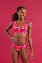 Cargar imagen en el visor de la galería, Image 11: Rio De Sol Conjunto Set Flavors Halter-Marina Essential-Cos