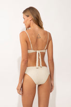 Cargar imagen en el visor de la galería, Model Back: Rio De Sol Bragas Bottom Brisa-Offwhite Essential-Comfy