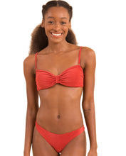 Cargar imagen en el visor de la galería, Gallery: Rio De Sol Conjunto Set Malibu-Chili Bandeau-Duo Essential