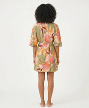 Cargar imagen en el visor de la galería, Model Back: Rio De Sol Mini Dress Oasis Mini Dress