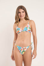 Cargar imagen en el visor de la galería, Model Front: Rio De Sol Sostén Top Al-Mare Tri-Fixo