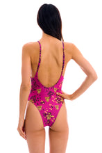 Cargar imagen en el visor de la galería, Model Back: Rio De Sol Una Pieza Roar-Pink Hype