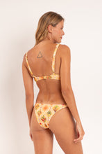 Cargar imagen en el visor de la galería, Model Back: Rio De Sol Conjunto Set Mosaico Chantal Leblon