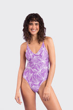 Cargar imagen en el visor de la galería, Model Front: Rio De Sol Una Pieza Trail-Purple Hype