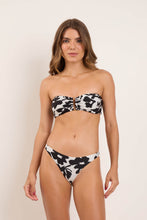 Cargar imagen en el visor de la galería, Model Front: Rio De Sol Bragas Bottom Poppy Leblon