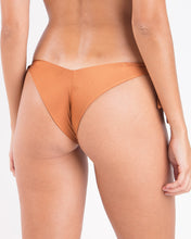 Cargar imagen en el visor de la galería, Image 05: Rio De Sol Bragas Bottom Nocciola Italy
