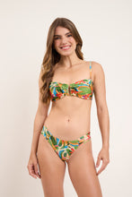 Cargar imagen en el visor de la galería, Model Front: Rio De Sol Bragas Bottom Tropical Baobi