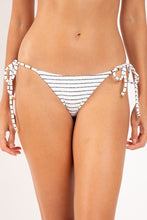 Cargar imagen en el visor de la galería, Gallery: Rio De Sol Bragas Bottom Linea-White Cheeky-Tie