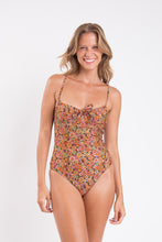 Cargar imagen en el visor de la galería, Model Front: Rio De Sol Una Pieza Bouquet Julia