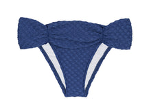 Cargar imagen en el visor de la galería, Product Front: Rio De Sol Bragas Bottom Kiwanda Denim Band Comfort