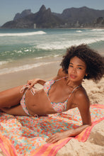 Cargar imagen en el visor de la galería, Image 06: Rio De Sol Pareo Ditsy-Sky Canga