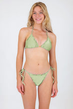 Cargar imagen en el visor de la galería, Model Front: Rio De Sol Bragas Bottom Oliva Frufru