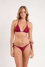Cargar imagen en el visor de la galería, Model Front: Rio De Sol Bragas Bottom Touch-Carmim Amora