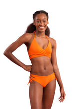 Cargar imagen en el visor de la galería, Model Front: Rio De Sol Conjunto Set Dots-Orange Kate Madrid