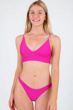 Cargar imagen en el visor de la galería, Gallery: Rio De Sol Conjunto Set Cotele-Amaranto Tri-Tank Essential-Comfy