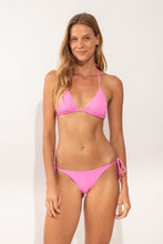 Cargar imagen en el visor de la galería, Model Front: Rio De Sol Bragas Bottom Crespinho-Rosa Ibiza-Comfy