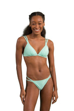 Cargar imagen en el visor de la galería, Model Front: Rio De Sol Sostén Top Malibu-Menta Tri-Duo