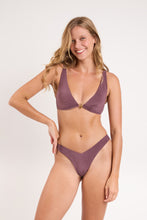 Cargar imagen en el visor de la galería, Model Front: Rio De Sol Conjunto Set Malibu-Ebano Agnes Cali