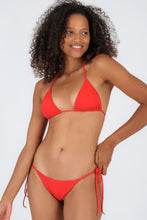Cargar imagen en el visor de la galería, Gallery: Rio De Sol Conjunto Set Rouge Tri-Inv Lacinho