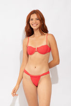 Cargar imagen en el visor de la galería, Model Front: Rio De Sol Bragas Bottom Cali-Flamingo Eden