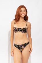 Cargar imagen en el visor de la galería, Model Front: Rio De Sol Sostén Top Flora Balconet-Tie