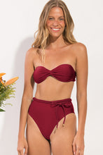 Cargar imagen en el visor de la galería, Gallery: Rio De Sol Conjunto Set Shimmer-Divino Twist Belted-High-Waist