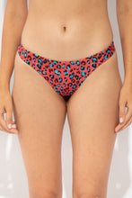 Cargar imagen en el visor de la galería, Gallery: Rio De Sol Bragas Bottom Coral-Feline Nice