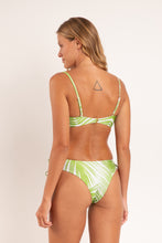 Cargar imagen en el visor de la galería, Model Back: Rio De Sol Sostén Top Palms Sara