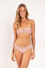 Cargar imagen en el visor de la galería, Model Front: Rio De Sol Bragas Bottom Ditsy-Sky Baobi