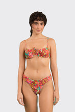 Cargar imagen en el visor de la galería, Model Front: Rio De Sol Bragas Bottom Tropics Ciao