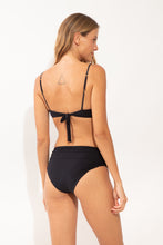 Cargar imagen en el visor de la galería, Model Back: Rio De Sol Sostén Top Malibu-Black Zaya
