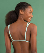 Cargar imagen en el visor de la galería, Image 11: Rio De Sol Sostén Top Malibu-Menta Tri-Duo