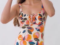 Cargar y reproducir el video en el visor de la galería, Video: Rio De Sol Una Pieza Picnic Jennie