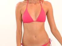 Cargar y reproducir el video en el visor de la galería, Video: Wednesday In Hawaii By Rio De Sol Conjunto Set Guava Kauai Kaleia