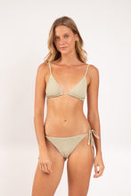 Cargar imagen en el visor de la galería, Model Front: Rio De Sol Bragas Bottom Brisa-Pistache Lacinho