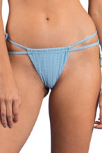 Cargar imagen en el visor de la galería, Gallery: Rio De Sol Bragas Bottom Dots-Sky Pipa