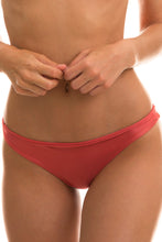 Cargar imagen en el visor de la galería, Gallery: Rio De Sol Bragas Bottom Madras Dupla Face