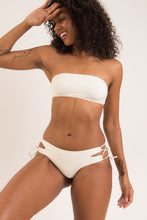 Cargar imagen en el visor de la galería, Image 10: Rio De Sol Bragas Bottom Off-White Madrid