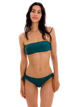 Cargar imagen en el visor de la galería, Model Front: Rio De Sol Bragas Bottom Uv-Galapagos Madrid