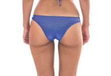 Cargar imagen en el visor de la galería, Model Back: Rio De Sol Bragas Calcinha Radiante Azul Marinho Cropped