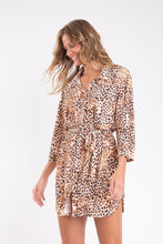Cargar imagen en el visor de la galería, Image 09: Rio De Sol Vestido Camidero Leopard Chemise