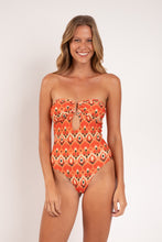 Cargar imagen en el visor de la galería, Model Front: Rio De Sol Una Pieza Maracai Sara-Op
